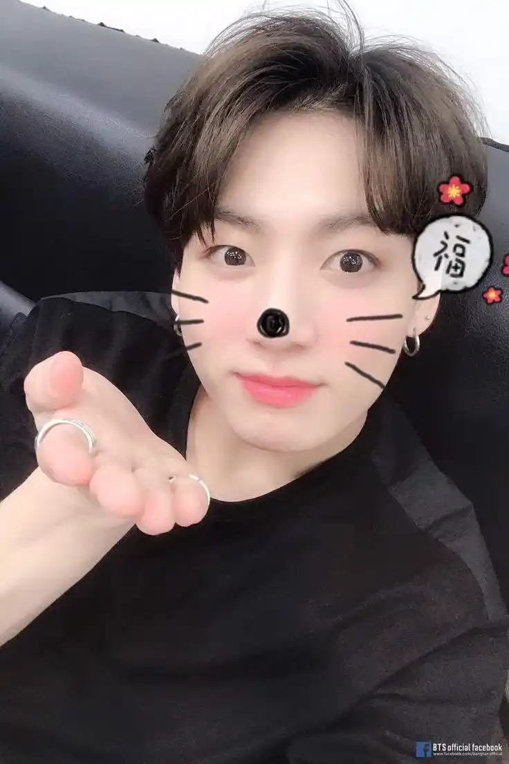 Image from 🐇Team❉♡l ꙰𝓙𝓾𝓷𝓰𝓴𝓸𝓸𝓴♡l ꙰✰❉🐰: Fans critican a YouTubers por intentar entrar a la casa de Jungkook de...