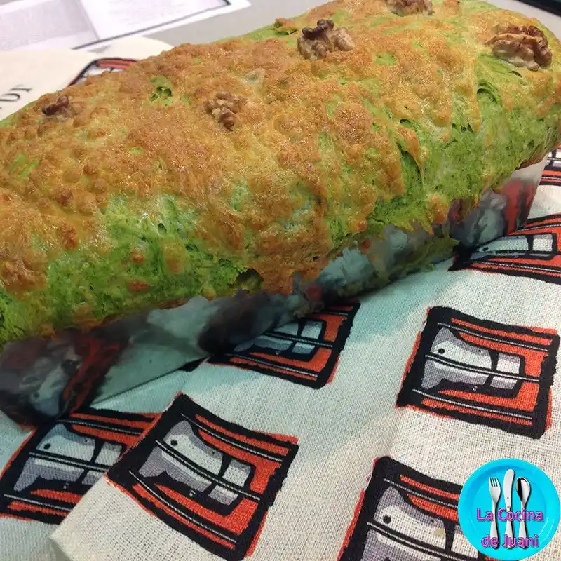 Image from La Cocina de Juani: 🌱 ¿Has probado alguna vez un pan con color natural y sabor suave? Est...
