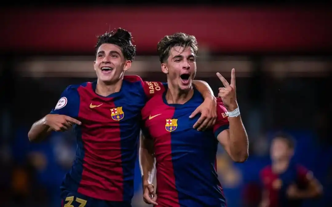Image from FC Barcelone 🔴🔵: 🔵🔴| Huit joueurs de la Masía sont sûrs de faire la pré saison avec l...