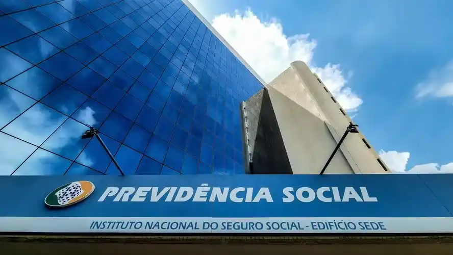Image from EXTRA - INSS, FGTS e seus direitos: *INSS planeja devolução de descontos indevidos em parcela única, com p...