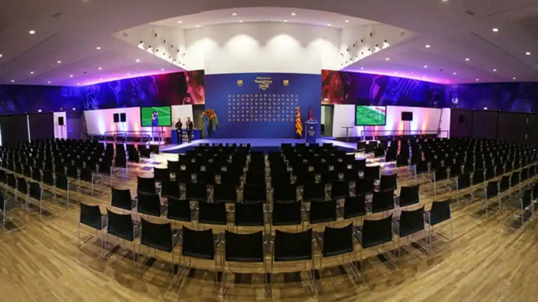 Image from FC Barcelone 🔴🔵: 📌 La présentation officielle de Joan García comme nouveau gardien du ...