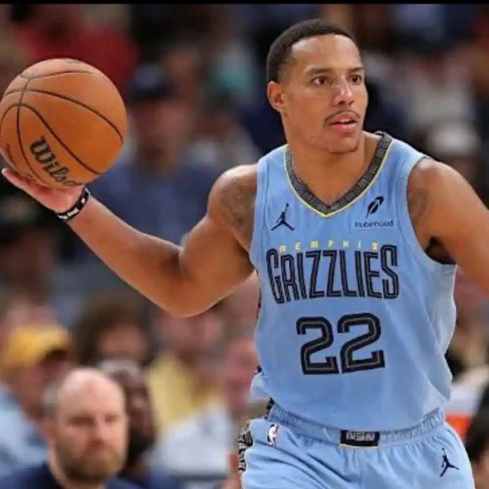 Image from HDN Deportes : CAMBIO ‼️ • Orlando Magic: > Desmond Bane. • Memphis Grizzlies: ...