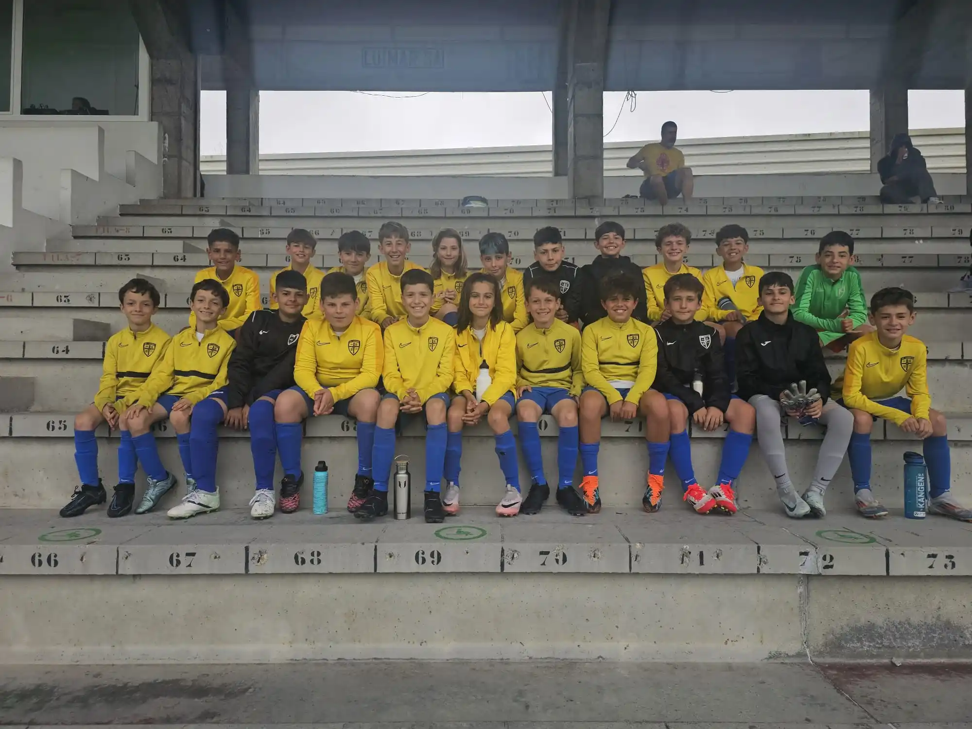 Image from Atlético de Lugones: Gran torneo hecho por nuestros alevines en Ribadeo. Muy buen fútbol y ...