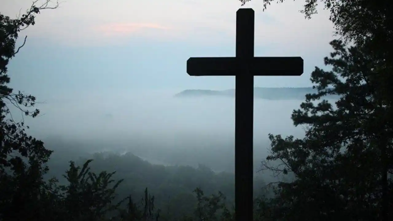 Image from VaticanNewsES: *Reconocido el milagro por intercesión del sacerdote diocesano Salvado...