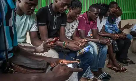 Image from Zimpricecheck.com: 🌐 The government has announced plans to install about 1000 free WiFi ...