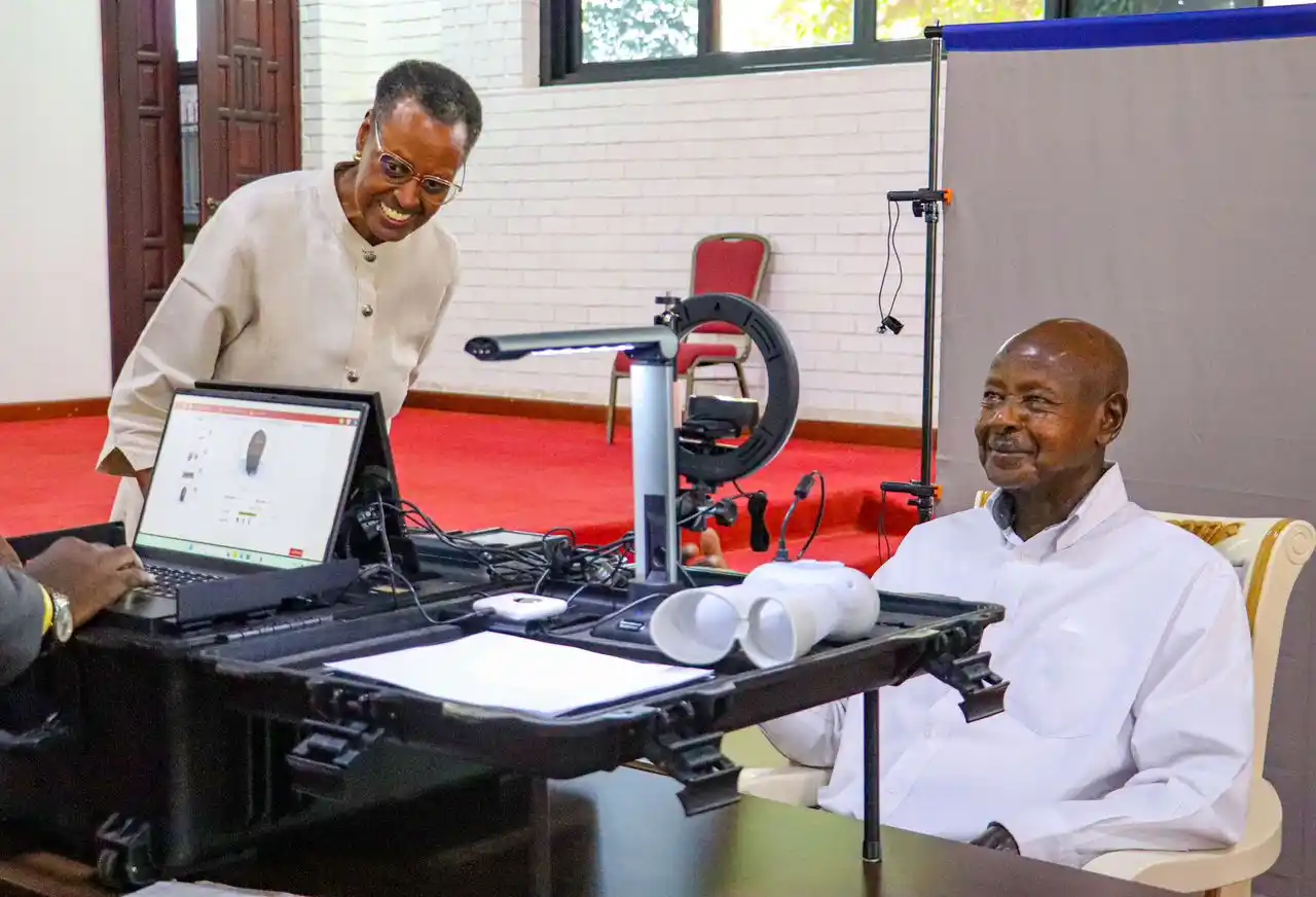 Image from Galaxy FM Zzina!: Today, President Museveni and First Lady Janet Museveni registered to ...