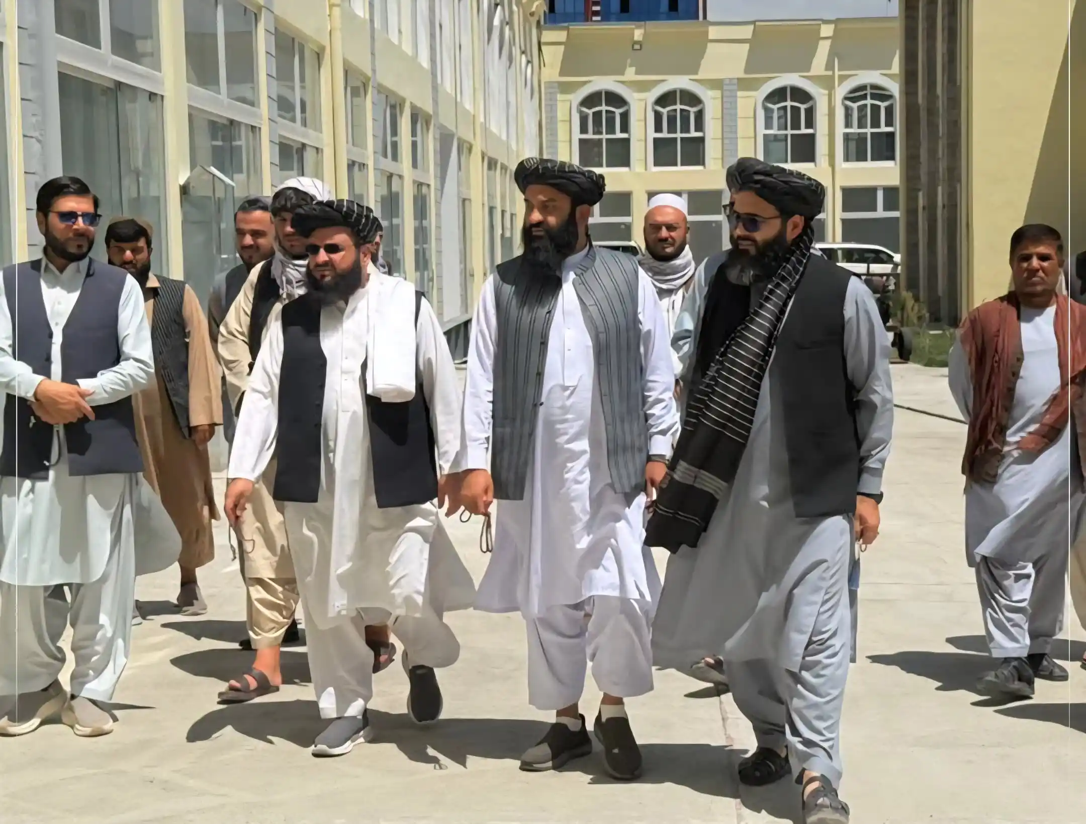 Image from اخبار امارت اسلامی: بازدید مولوی عتیقالله عزیزی از نمایشگاه بهزاد و کار ساخت مارکیت میوه ...