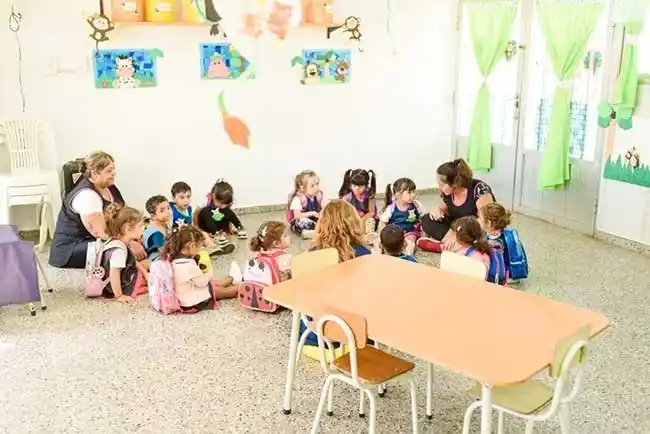Image from Diario SINTESIS: El Conicet realizó en los jardines municipales de San Lorenzo una inve...