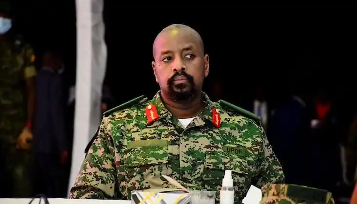 Image from ÉVÉNEMENTS TV: 🚨 *Le Général MUHOOZI KAINERUGABA est arrivé à Kinshasa avec plus de...