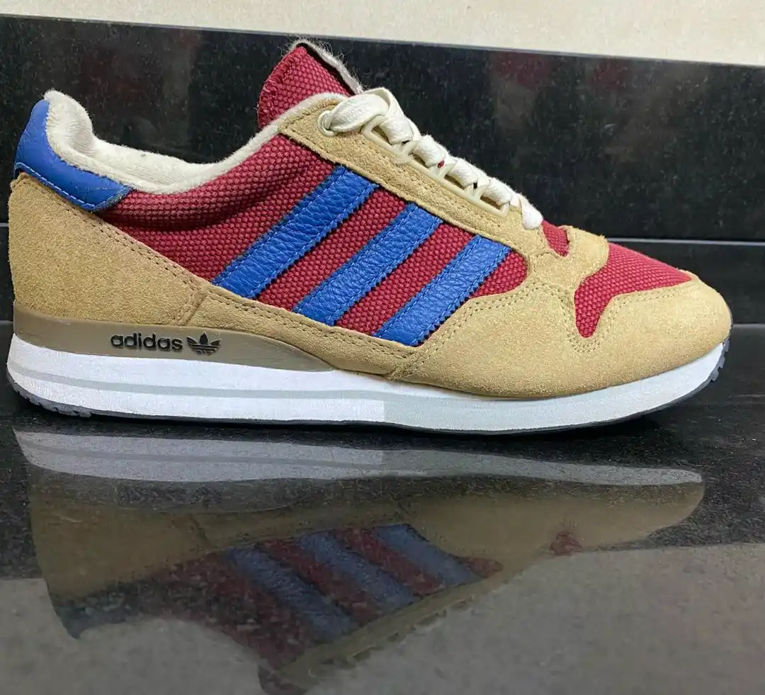Image from Nyasha📍Mtare👟Shoes: Adidas ZX 500 size 70 $25📌…....