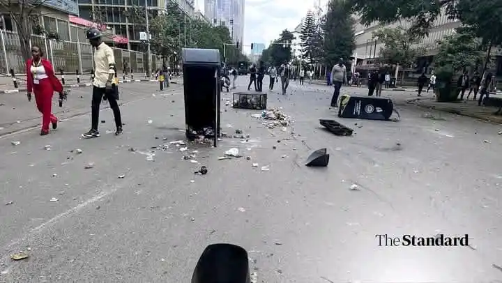Image from Kalewa News ( En Français)🌏: Afrique 🌍 : 🇰🇪 Kenya: De violentes émeutes ont éclaté à Nairobi ap...