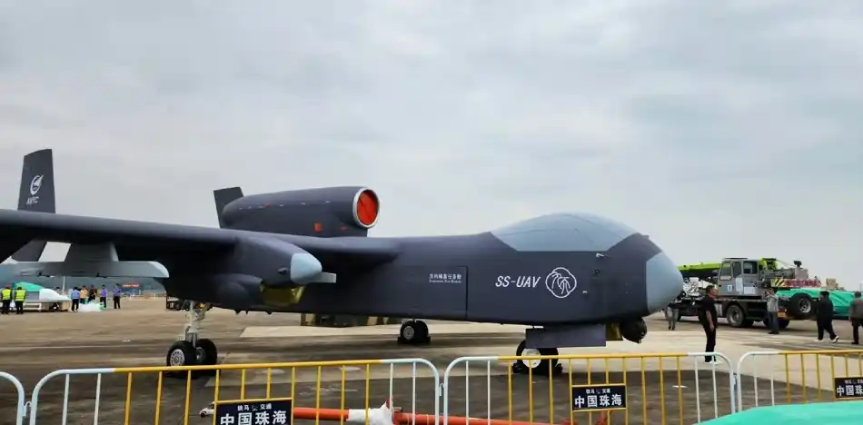Image from VENEZUELA POST: China prueba su primera ‘nave nodriza de drones’: ¿Verdadero desafío a...