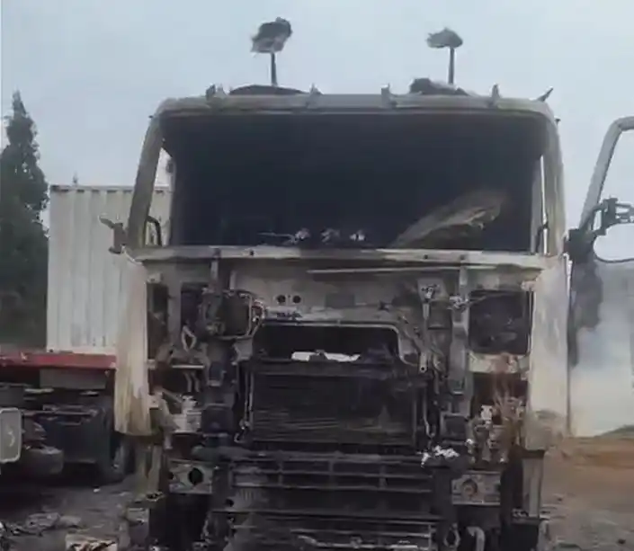 Image from ContratistasForestalesAG: *"Dispararon contra nosotros": habla uno de los conductores víctimas d...