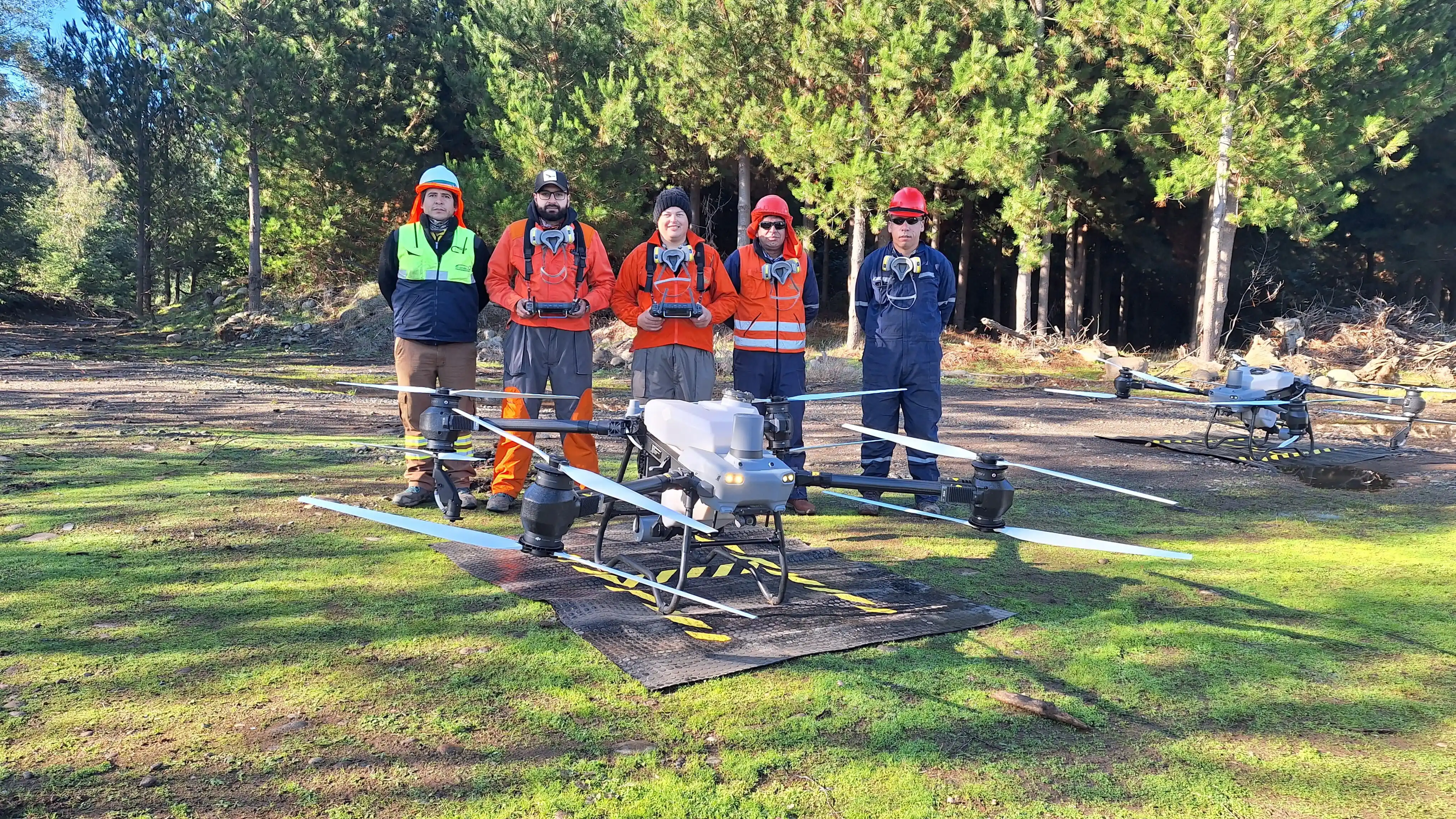 Image from ContratistasForestalesAG: *Drones al bosque, la revolución tecnológica del control de malezas* ...