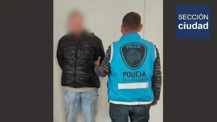 Image from Sección Ciudad: 🚨 *La Policía de la Ciudad detiene a falso terapeuta que abusaba de h...