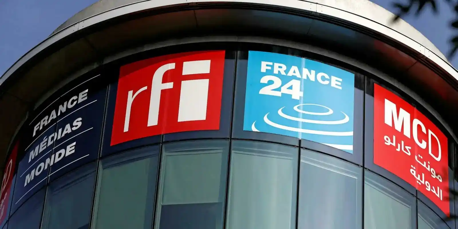 Image from Notre Afrik: *Togo : RFI et France 24 suspendus pour trois mois* L’autorité de ...