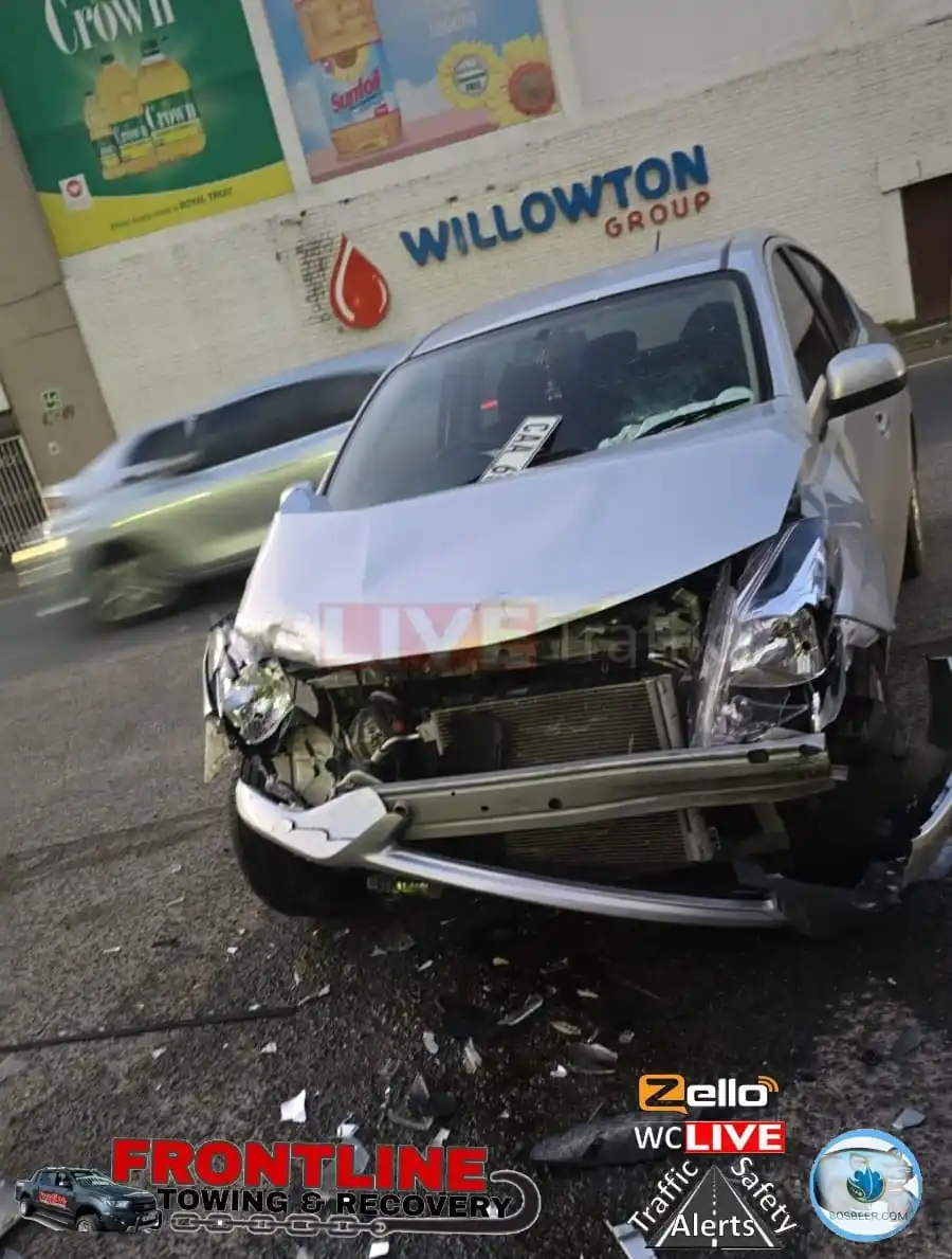 Image from WCLive Traffic & Safety Alerts: MVA Berckley & Alexander Maitland No Injuries Towing On Scene Appro...