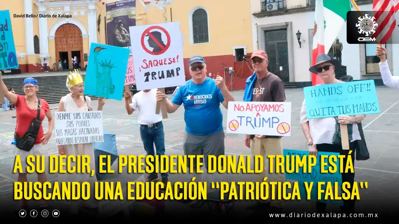 Image from Diario De Xalapa: Protesta en Plaza Lerdo, por parte de Estadounidenses que radican en X...