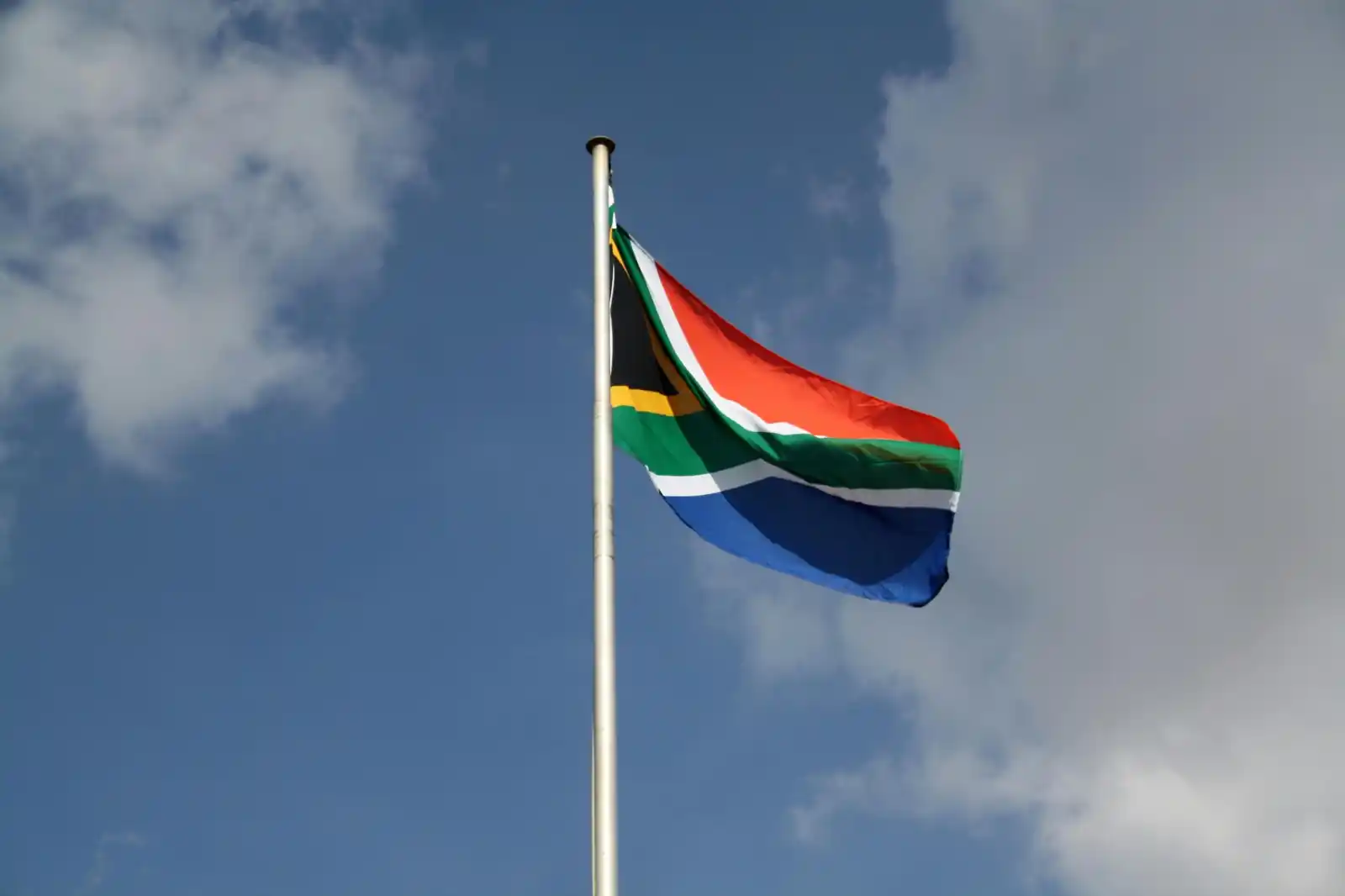 South Africans Abroad or Emigrating post