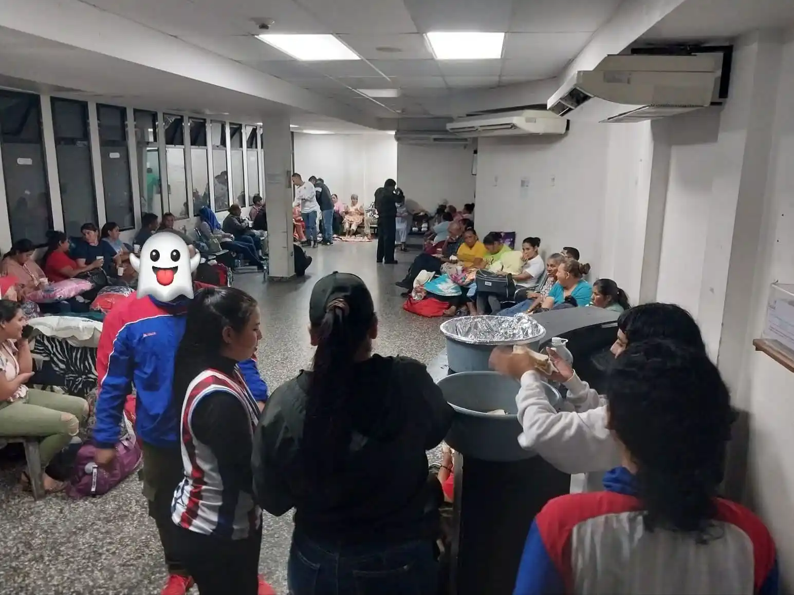Image from La Ultra Fiel: ¡PROYECCIÓN SOCIAL! 🦁🫱🏼‍🫲🏼  Anoche, integrantes nuestros en Teguc...