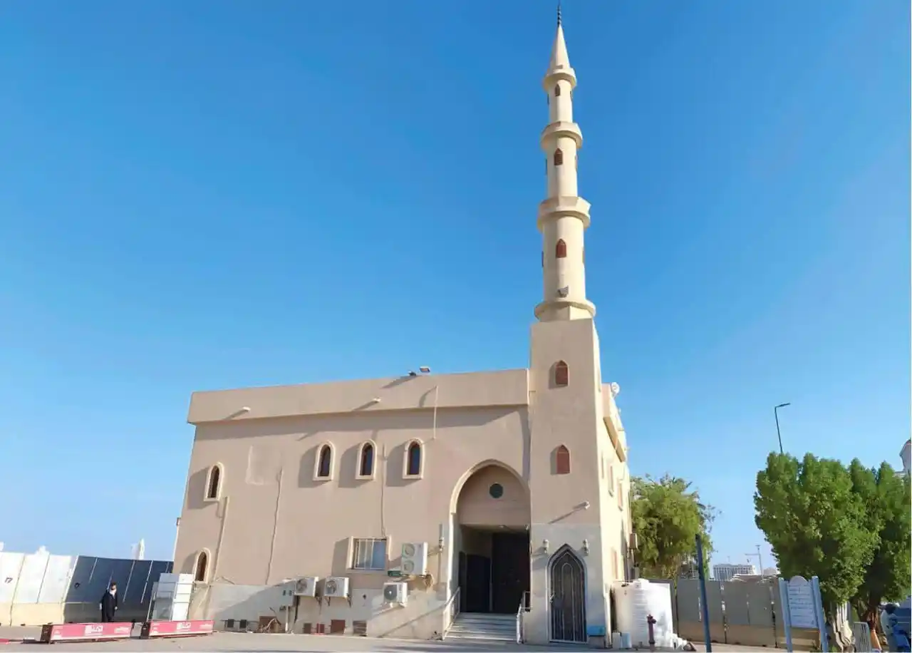Image from قناة عبدالله الغفاري || Abdullah Al-Gaffari: The Prophet, peace be upon him, was informed that whoever sends blessi...