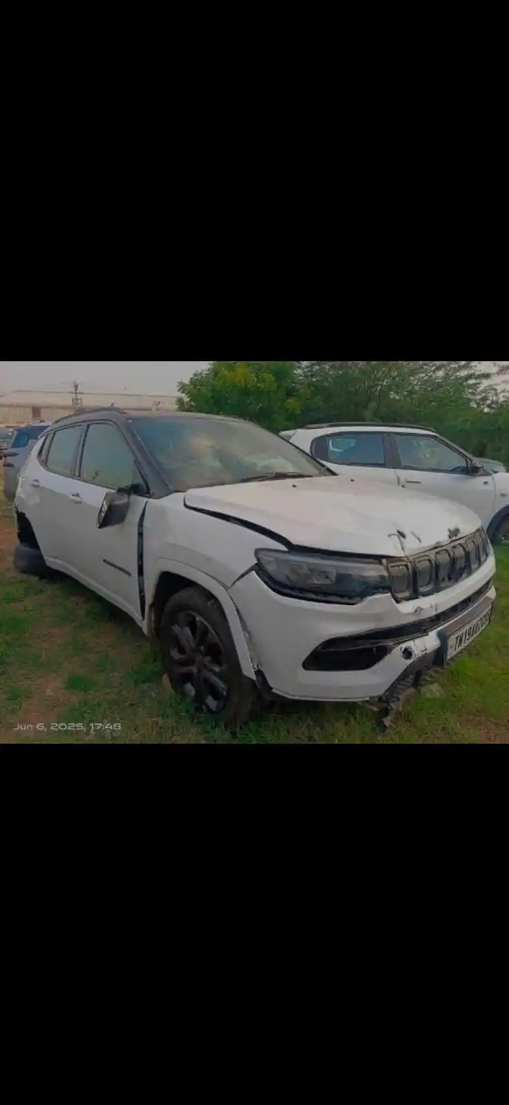 Image from SALVAGE CAR AUCTION INDIA : Jeep New Compass 5th Anni D AT (2022)-TN19AU2095-Chennai,Tamil Nadu, (...