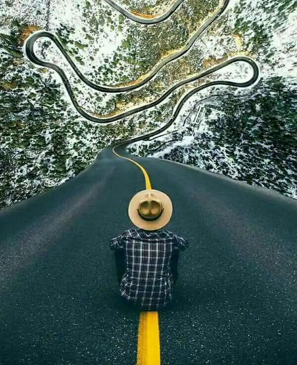 Image from قناة الكاتبة فاطمة الأمير - Fatima Alameer: لا تقف طويلًا عند مفترق الطرق، تُحدّق في الاتجاهات، وتُثقِل رأسك بالتر...