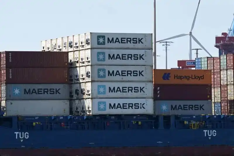 Image from Infos Minutes: ⚡️ : Maersk, le numéro 2 mondial du transport maritime annonce suspend...