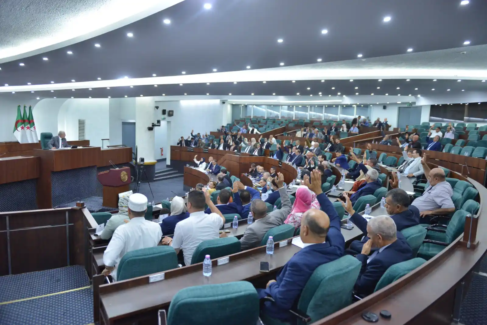المجلس الشعبي الوطني  apn_algeria post