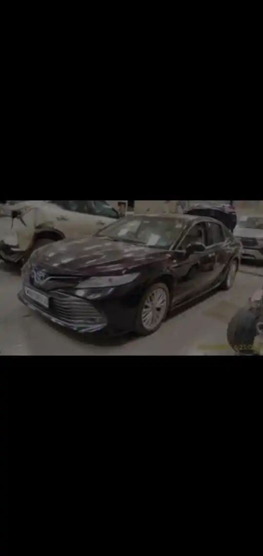 Image from SALVAGE CAR AUCTION INDIA : TOYOTA KIRLOSKAR CAMRY HYBRID (2019)-MH-01-DK-0745-MUMBAI,MAHARASHTRA,...