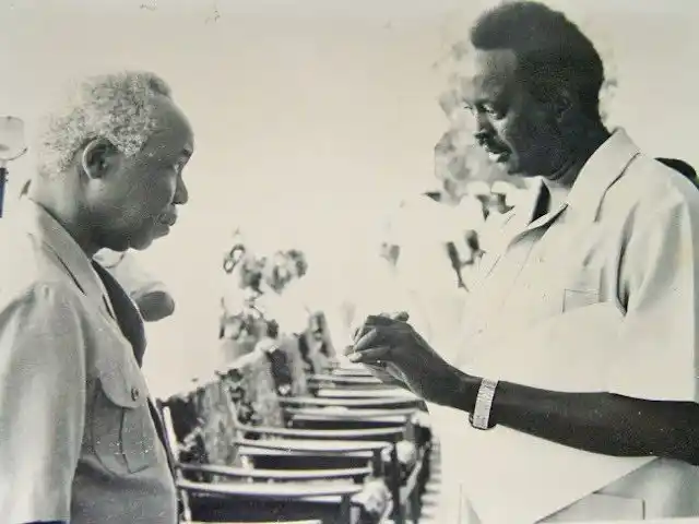 Image from Samawati Safari: Aliongoza shughuli za ndani kwa ustadi mkubwa wakati Mwalimu Nyerere a...
