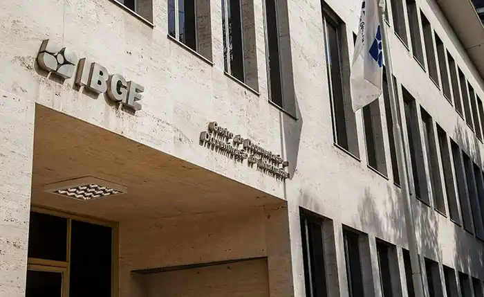 Image from Jornal Extra Alagoas: *IBGE abre seleção para estágio em Alagoas com bolsas de até R$ 1.125,...