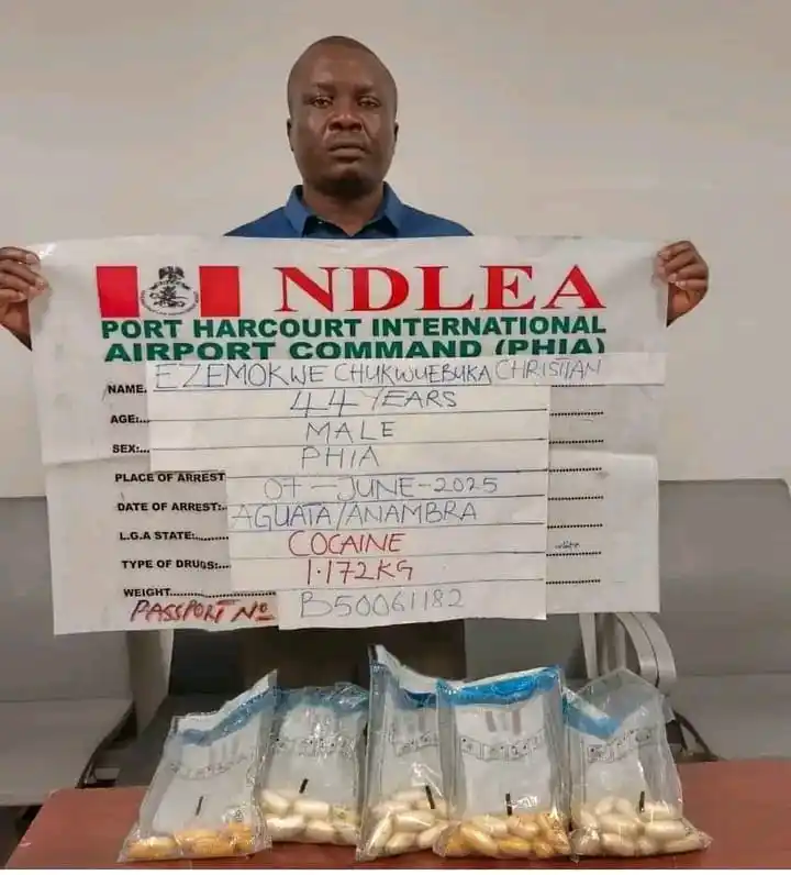 Image from Mummy Last Card: Iran-bound businessman arrested at Rivers airport for ingesting 53 wra...