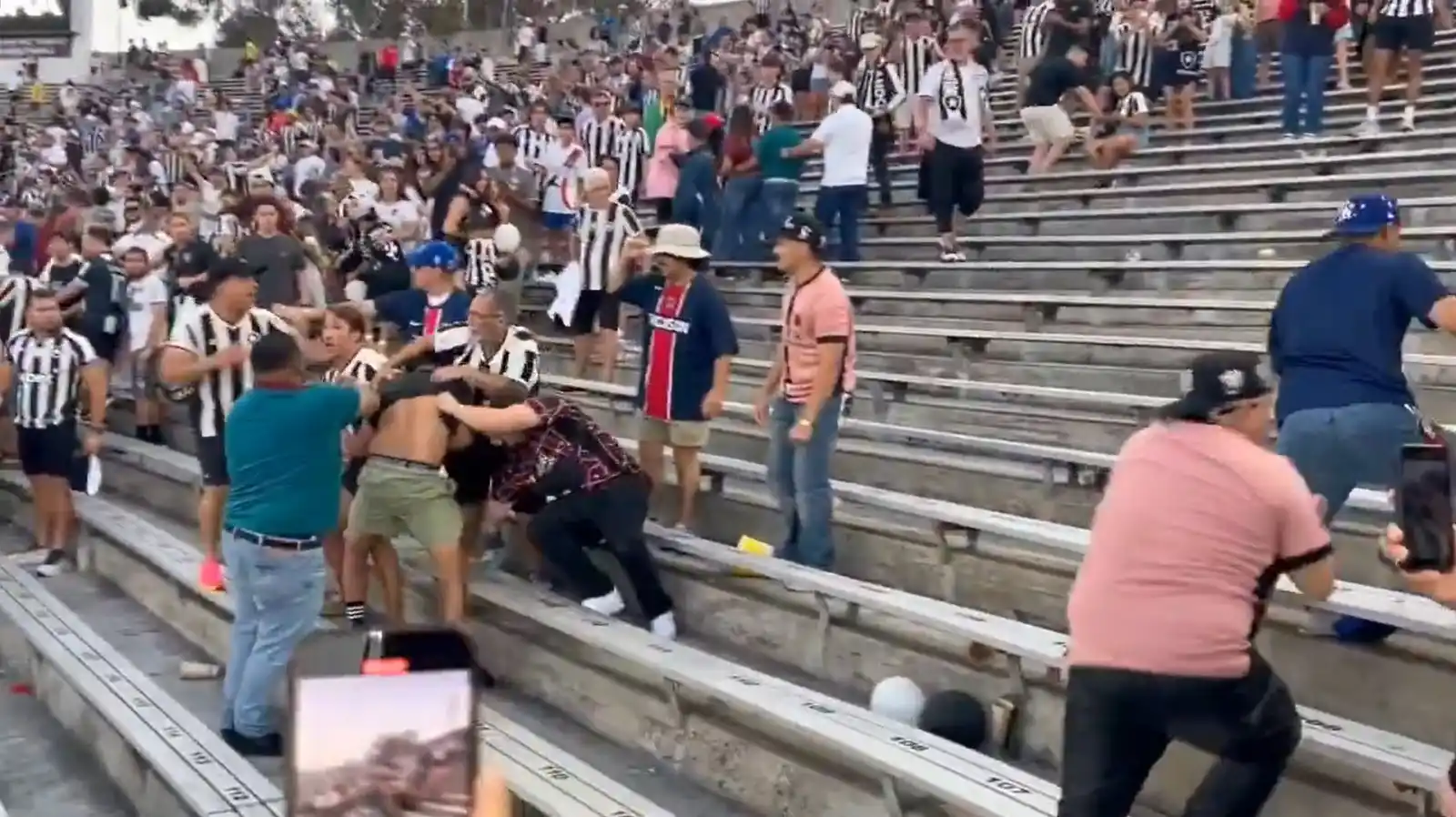 UOL | Messi, Cristiano Ronaldo, Mbappé e cia post