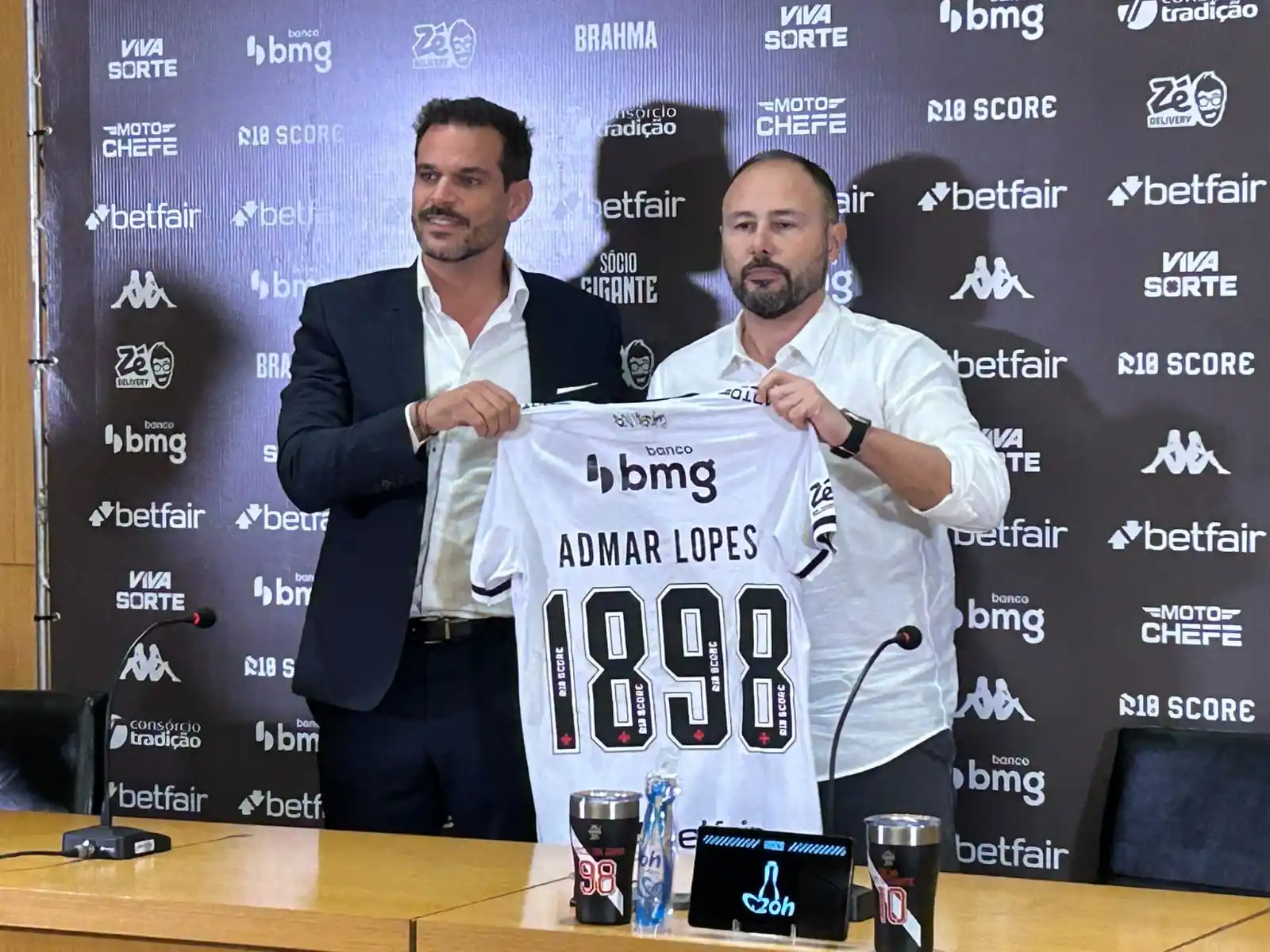 Image from 𝙉𝙤𝙩𝙞́𝙘𝙞𝙖𝙨 𝙑𝙖𝙨𝙘𝙤: *OFICIAL!*  *Admar Lopes Novo diretor executivo do Vasco é  apresentad...