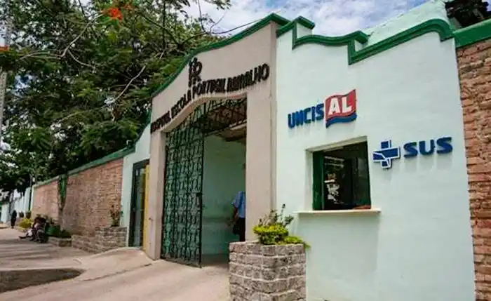 Image from Jornal Extra Alagoas: *Paciente é morto por outro dentro de hospital psiquiátrico em Maceió*...