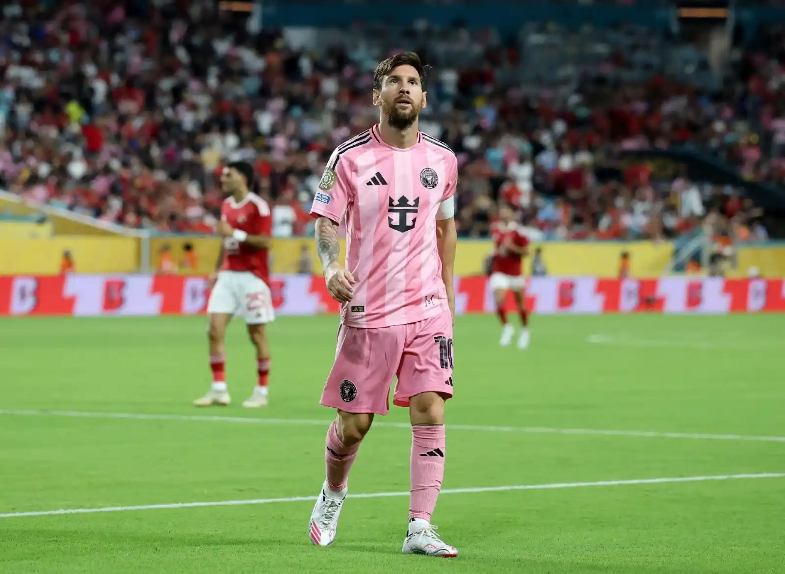 UOL | Messi, Cristiano Ronaldo, Mbappé e cia post