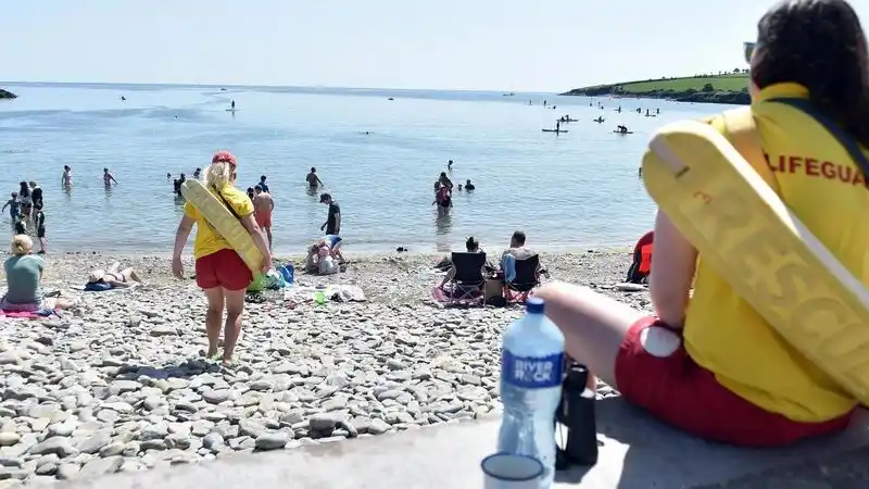 Image from Irish Examiner: *Temperatures expected to hit 29C on Friday before weekend thunderstor...