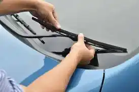 Image from كاربوست Carboost Channel: 💧🚗 تمطر؟ والمسّاحات ما تمسح؟ تعرّف على أسباب تلف نظام المساحات وحلو...