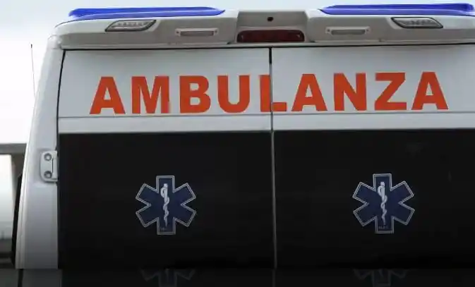 Image from Cagliaripad.it: *Tragedia a Sinnai, 65enne colta da shock anafilattico muore in ambula...