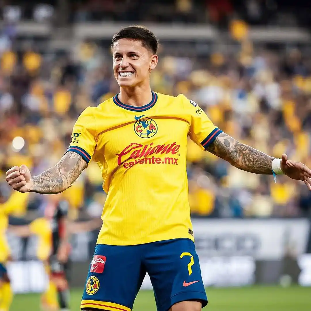 Image from 𝙉𝙤𝙩𝙞́𝙘𝙞𝙖𝙨 𝙑𝙖𝙨𝙘𝙤: *Vasco analisa possibilidade em retomar esforços para contratar o atac...