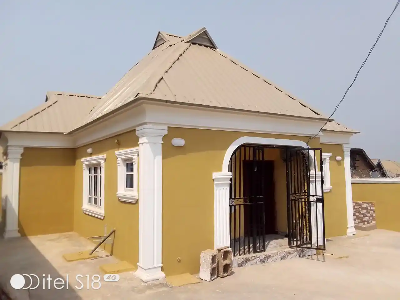 Image from NEGRO GLOBAL HOMES IBADAN.... ALL APARTMENTS 24/7 SURE PLUG IN IBADAN: 2 bedroom with full pop ceiling, Bedroom wardrobe, kitchen cabinets, w...
