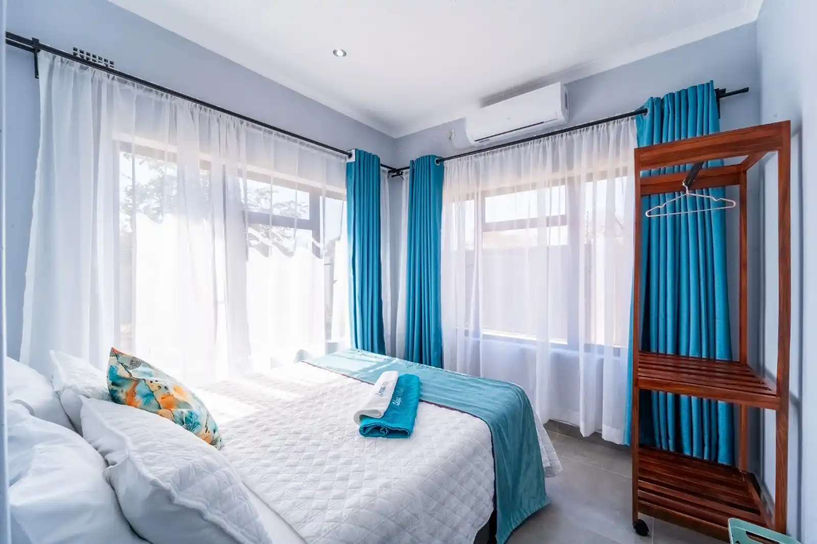 Image from Punchstar Entertainment Media: Are you in Victoria Falls and looking for accommodation to stay while ...