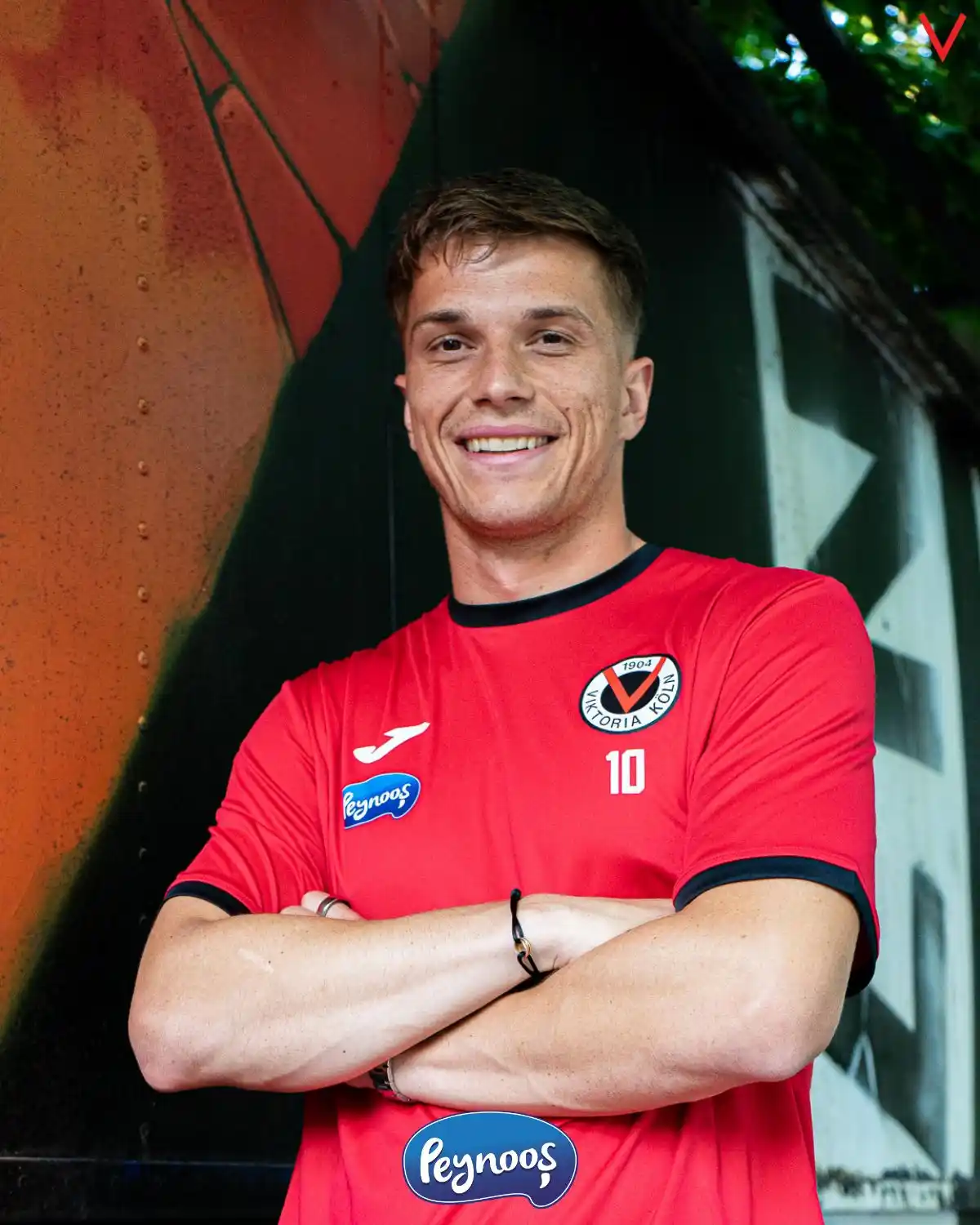Image from FC Viktoria Köln 1904: 𝑯𝒆𝒓𝒛𝒍𝒊𝒄𝒉 𝑾𝒊𝒍𝒍𝒌𝒐𝒎𝒎𝒆𝒏, 𝑫𝒂𝒗𝒊𝒅! 🙌💪  Viktoria Köln...