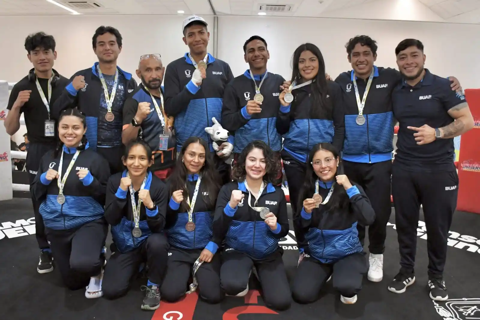 Image from Balance Diario: La lucha universitaria, kickboxing y levantamiento de pesas consiguen ...