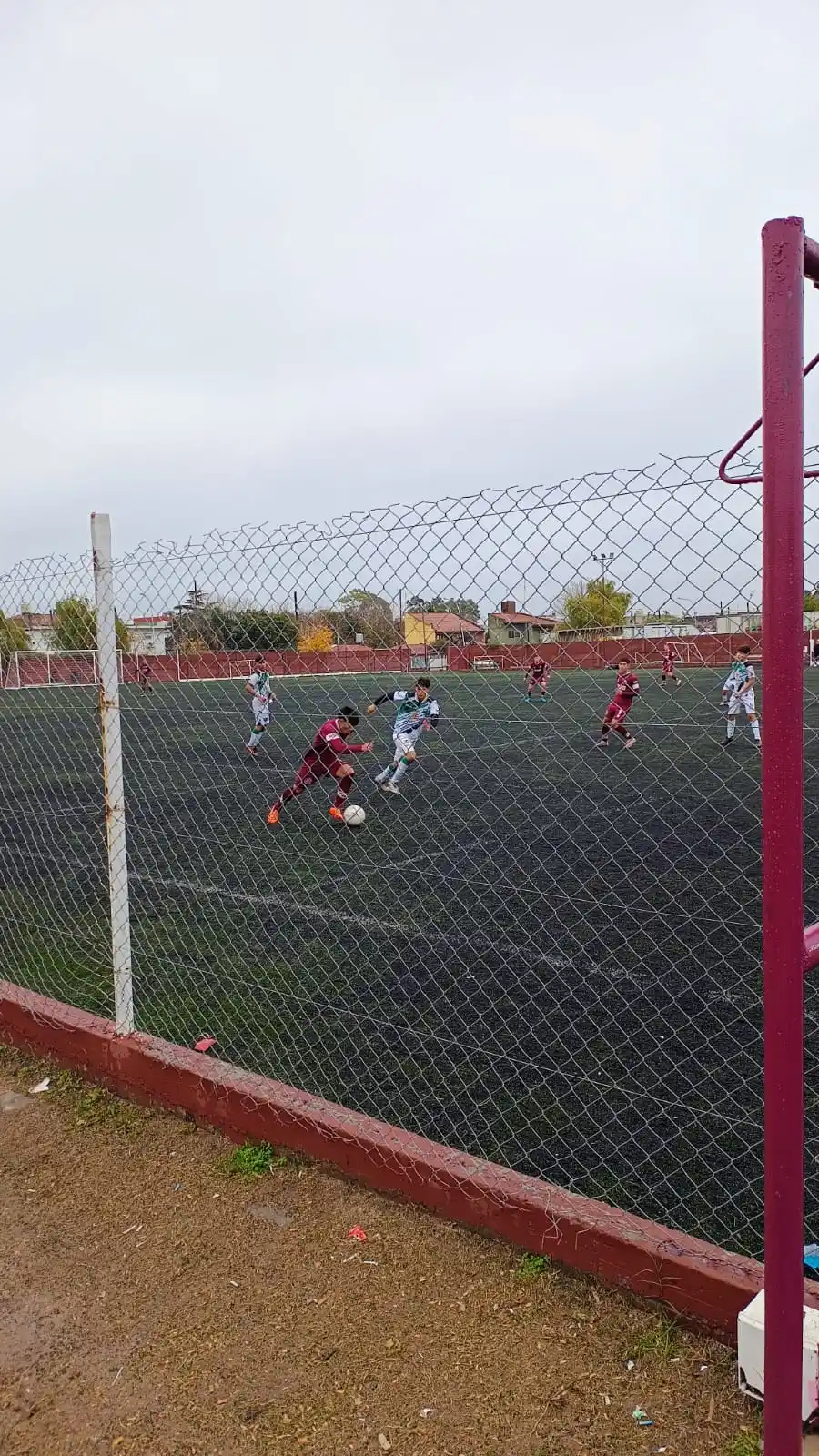 Image from David Caruso LANÚS 🇱🇻🎙️: 🇱🇻⚽ La 8va división de Lanús en acción en el predio de Alsina...