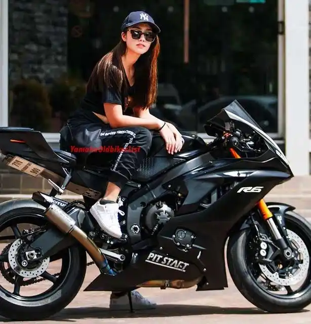 Image from ⎝ʙ ɪ ᴋ ᴇ⎠ ⎝ʟ ᴏ ᴠ ᴇ ʀ ꜱ⎠ 🏍️⃝💙😁: *🦋 Hd වීඩියො ස්ටෙටස් දාන්න හොයනවද ?* 😁 *🐥 ඩීපී දාගන්න පොටෝ එකක් නැ...