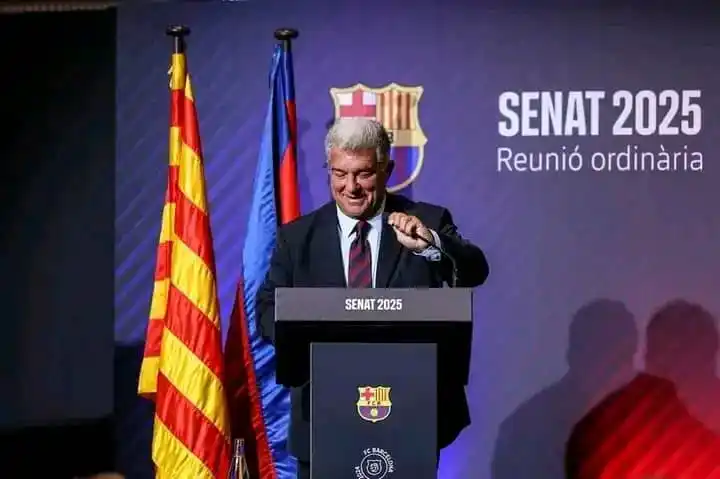 Image from FC Barcelone 💙❤️ Temple 🏛️: 🗣️ Joan Laporta :  « Je suis heureux de voir les supporters du Barça ...