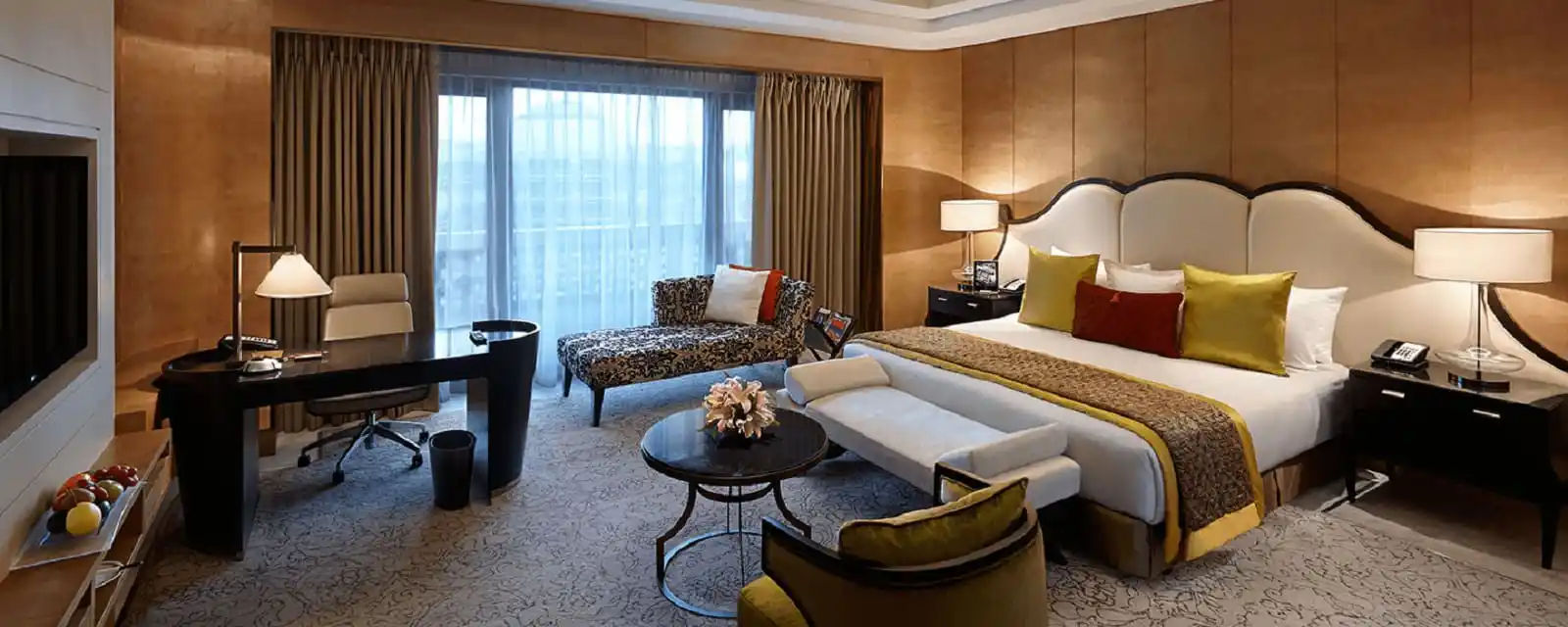 Image from Do Baniye: 🏨 Save up to 50% on ITC Reward Nights! Experience luxury stays at ha...