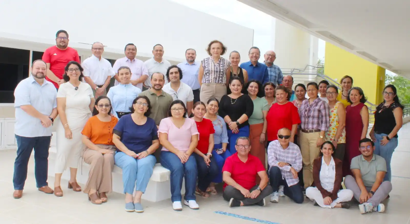 Image from fca.uady: Se ha clausurado hace unos momentos el curso “Inteligencia Artificial ...